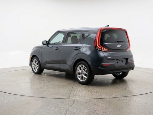 Used 2025 Kia Soul LX w/ LX Technology Package image 6