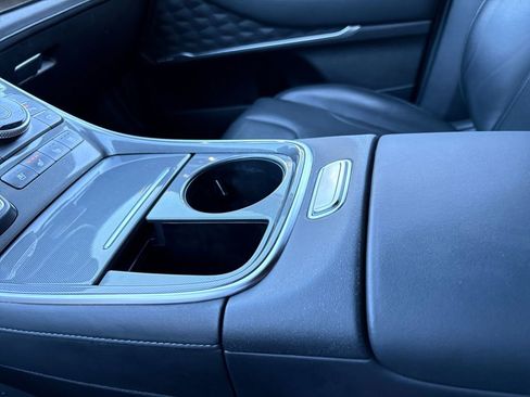 Used 2023 Hyundai Santa Fe Calligraphy image 2