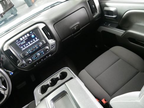 Used 2018 Chevrolet Silverado 1500 LT image 11