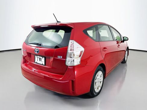 Used 2013 Toyota Prius V Three FWD image 5
