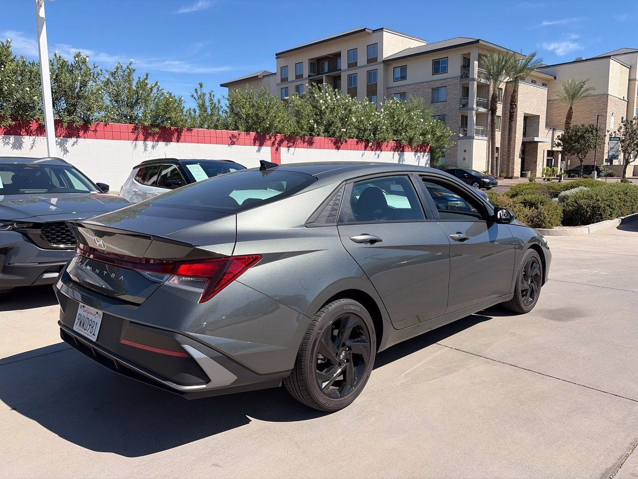 Used 2026 Hyundai Elantra Sport FWD image 2