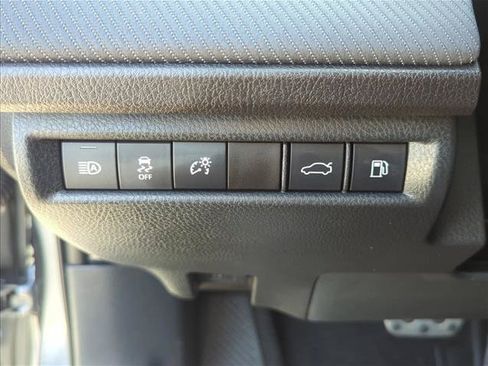 Used 2026 Toyota Camry SE FWD image 13