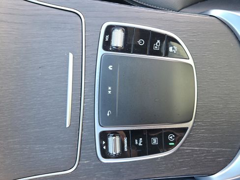 Certified 2022 Mercedes-Benz GLC 300 4MATIC image 32