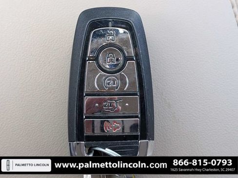 Used 2023 Lincoln Corsair FWD image 31