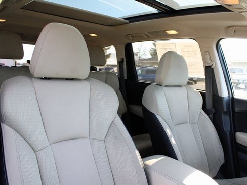 Used 2021 Subaru Ascent Premium w/ Sport Package image 21