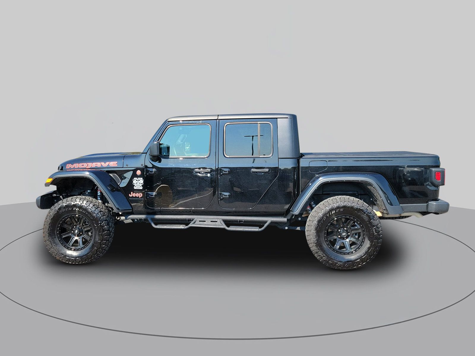 Used 2023 Jeep Gladiator Mojave w/ Cold Weather Group AWD/4WD image 6