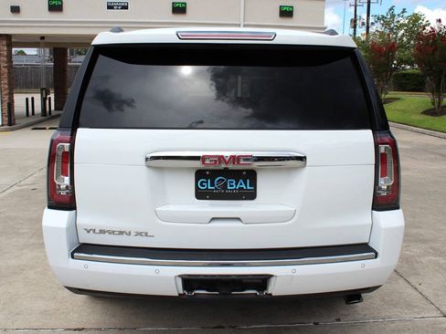 Used 2017 GMC Yukon XL Denali w/ Open Road Package RWD image 6
