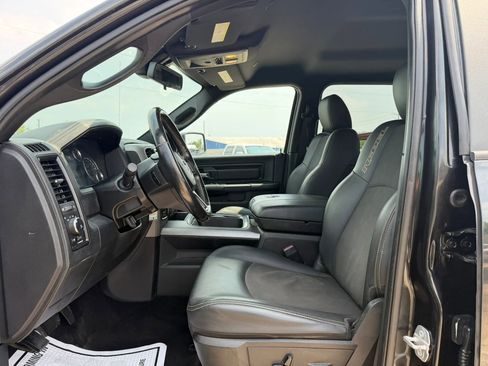 Used 2017 RAM 1500 Rebel AWD/4WD image 11