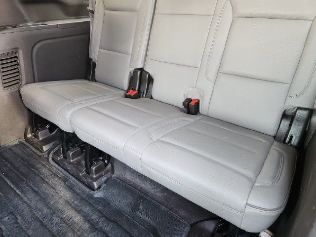 Used 2021 GMC Yukon XL SLT w/ SLT Premium Package AWD/4WD image 33