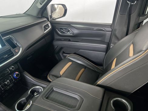 Used 2023 GMC Yukon AT4 w/ AT4 Premium Package image 25