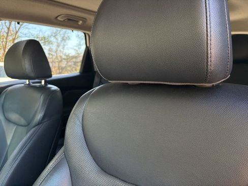 Used 2020 Hyundai Santa Fe SEL image 16