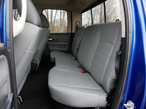 Used 2017 RAM 1500 Classic SLT image 11