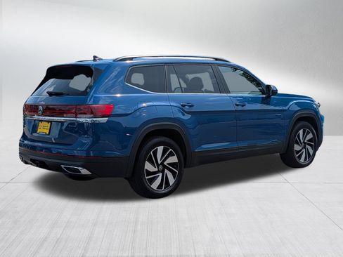 Certified 2026 Volkswagen Atlas SE w/ Panoramic Sunroof Package AWD/4WD image 7
