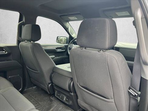 Used 2024 GMC Sierra 1500 Elevation image 22