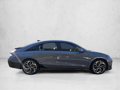 Used 2023 Hyundai Ioniq 6 SEL w/ Cargo Package image 4
