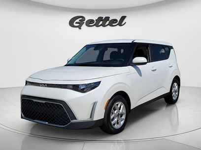 Used 2025 Kia Soul LX
