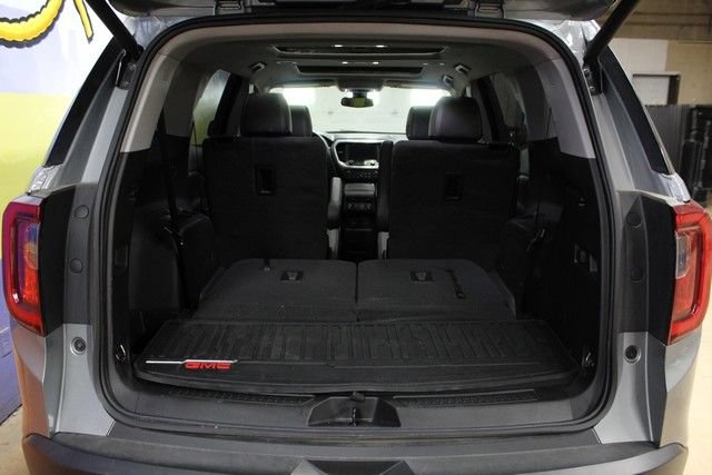 Used 2023 GMC Acadia SLT w/ Elevation Edition AWD/4WD image 6
