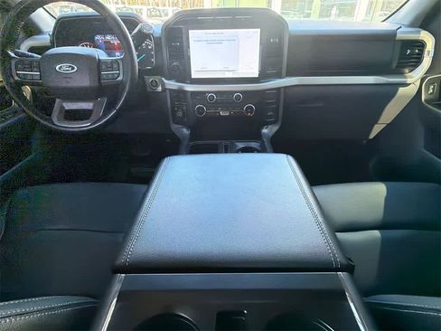 Certified 2022 Ford F150 XLT w/ Equipment Group 302A High image 18