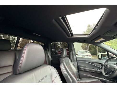 Used 2019 Honda Ridgeline Black Edition image 19