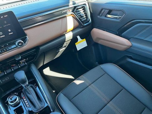 New 2025 GMC Canyon AT4 w/ Nightfall Edition image 26