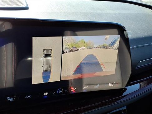 New 2026 Chevrolet Traverse Z71 w/ Enhanced Driving Package image 15