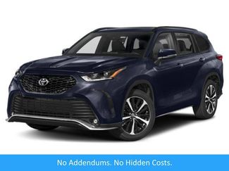 Used 2022 Toyota Highlander XLE video 1