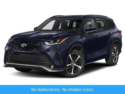Used 2022 Toyota Highlander XLE