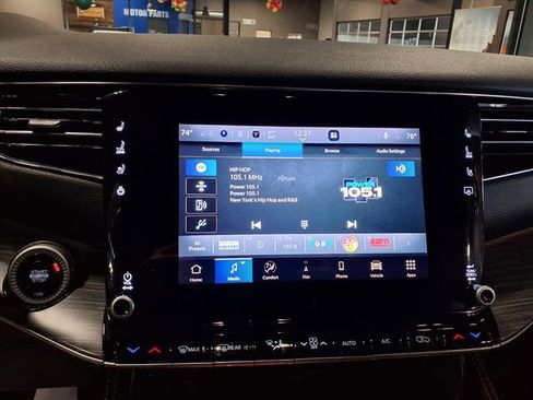 Used 2024 Jeep Wagoneer L Series II w/ Flexible Seating Group image 20