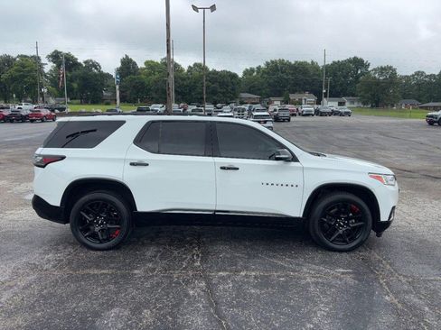 Certified 2019 Chevrolet Traverse Premier w/ Redline Edition AWD/4WD image 6