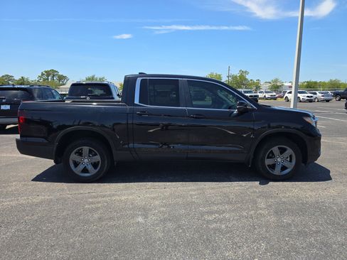 Used 2023 Honda Ridgeline RTL image 3