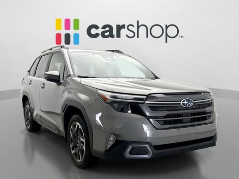 Used 2025 Subaru Forester Limited AWD/4WD image 7