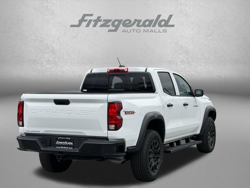 Used 2024 Chevrolet Colorado Trail Boss w/ Advanced Trailering Package AWD/4WD image 9