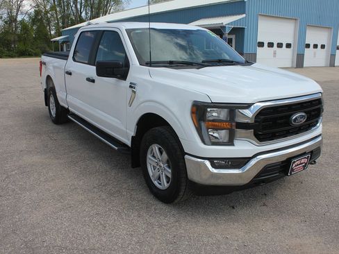 Used 2023 Ford F150 XLT w/ Trailer Tow Package AWD/4WD image 3