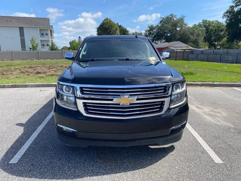 Used 2018 Chevrolet Suburban Premier AWD/4WD image 2