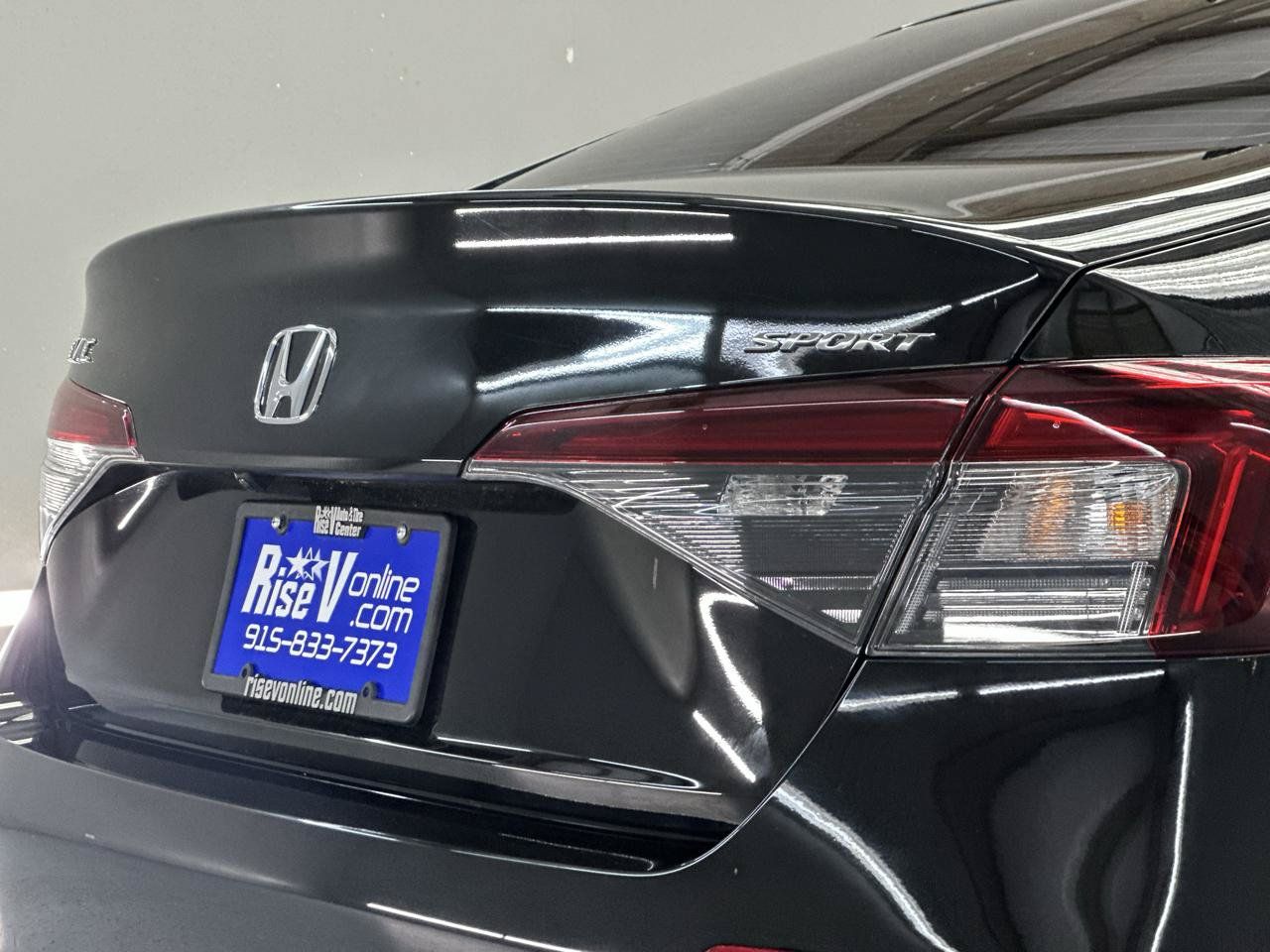 Used 2025 Honda Civic Sport image 7