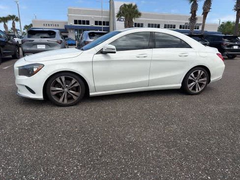 Used 2018 Mercedes-Benz CLA 250 image 3
