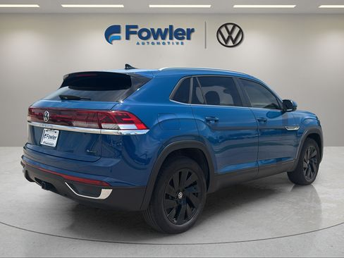 New 2026 Volkswagen Atlas Cross Sport SE AWD/4WD image 7