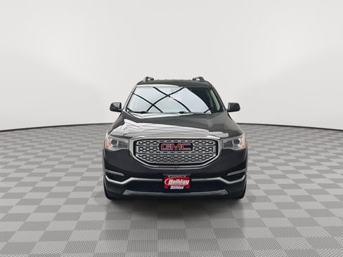 Used 2017 GMC Acadia Denali w/ Technology Package AWD/4WD image 38