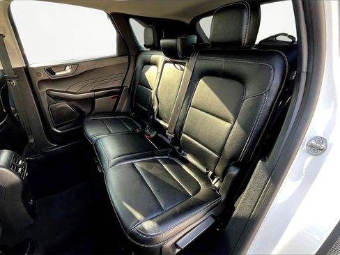 Used 2022 Ford Escape SEL w/ Technology Package image 25