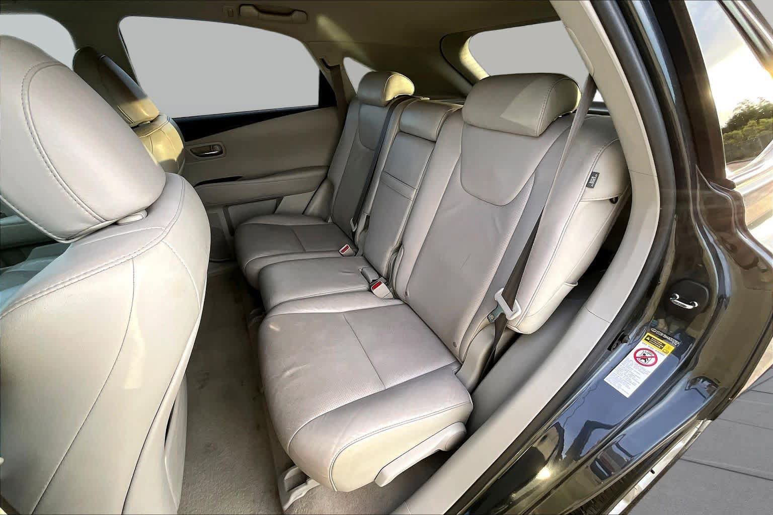Used 2010 Lexus RX 350 2WD w/ Premium Pkg image 16