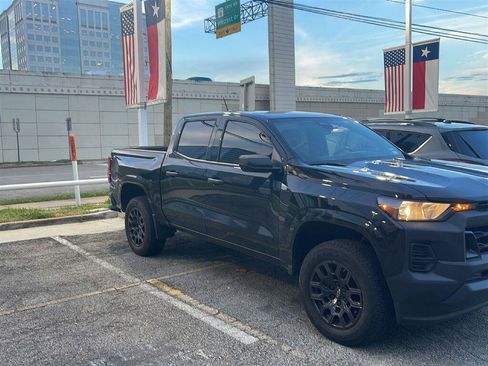 Used 2026 Chevrolet Colorado W/T w/ WT Custom Package RWD image 3