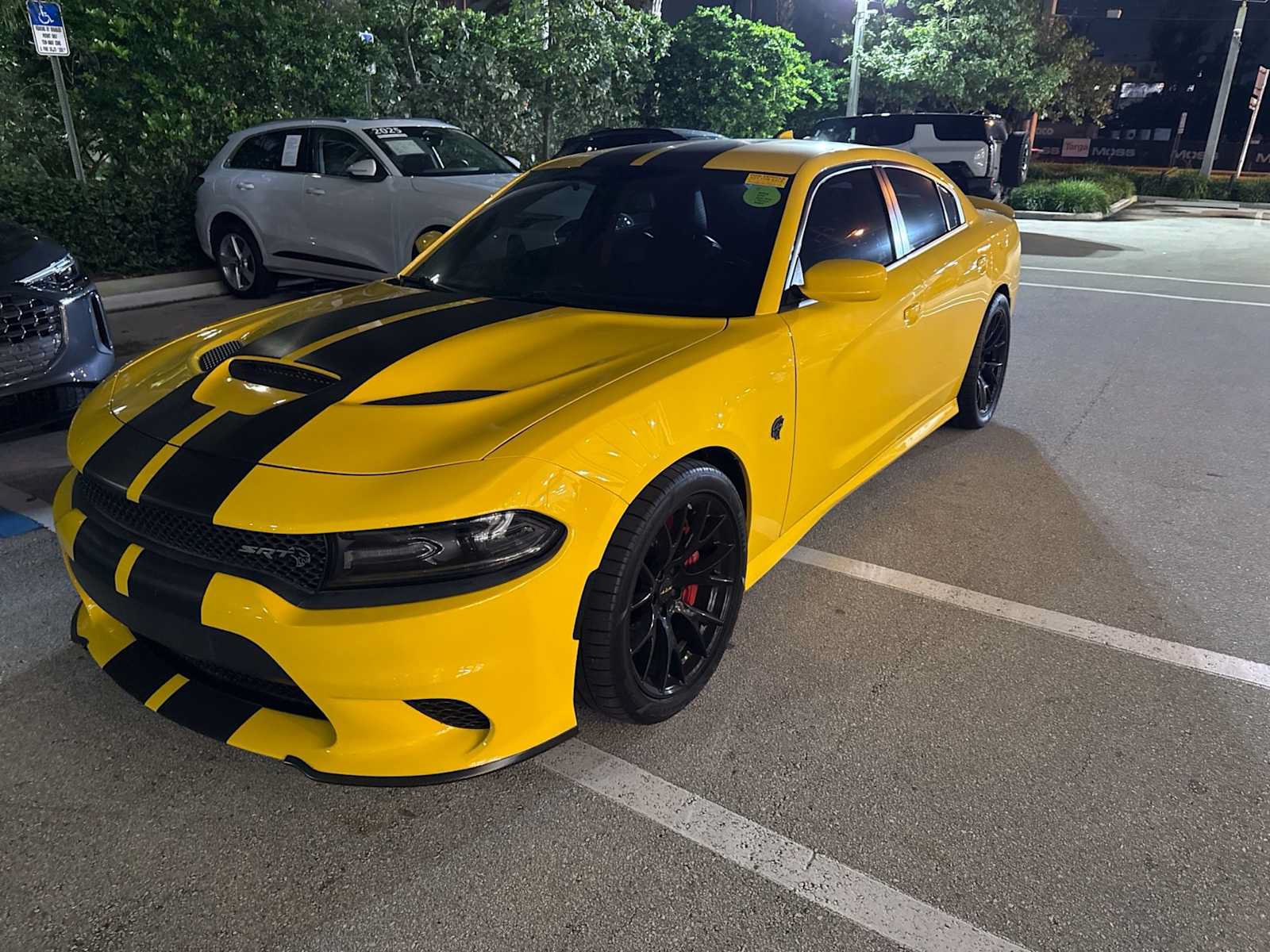 Used 2017 Dodge Charger SRT Hellcat w/ Harman/Kardon Audio Group RWD image 1