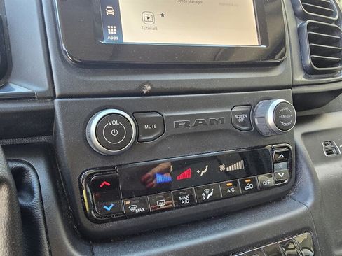 Used 2023 RAM ProMaster 2500 FWD image 24
