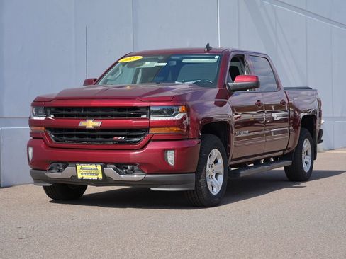 Used 2017 Chevrolet Silverado 1500 LT w/ All Star Edition AWD/4WD image 7