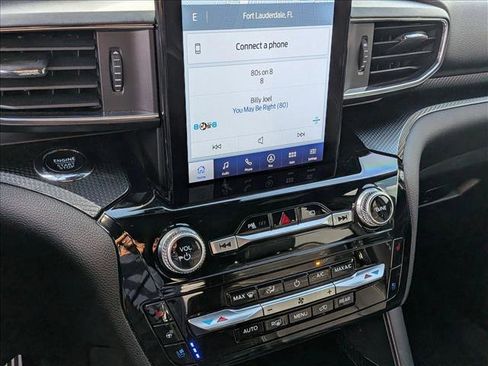 Used 2023 Ford Explorer ST w/ Equipment Group 401A AWD/4WD image 15
