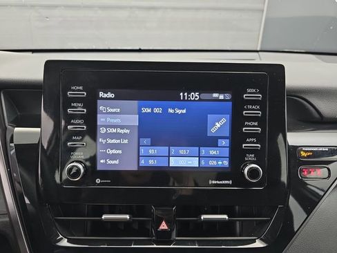 Used 2023 Toyota Camry SE image 30