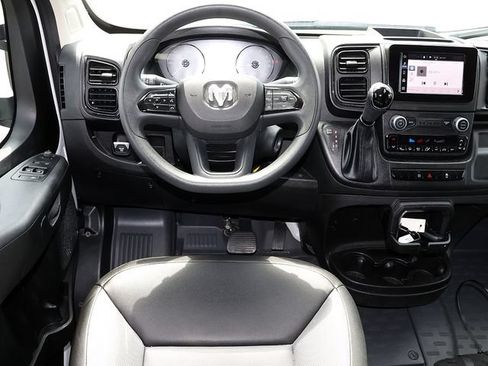 Used 2026 RAM ProMaster 2500 w/ Convenience Group FWD image 3