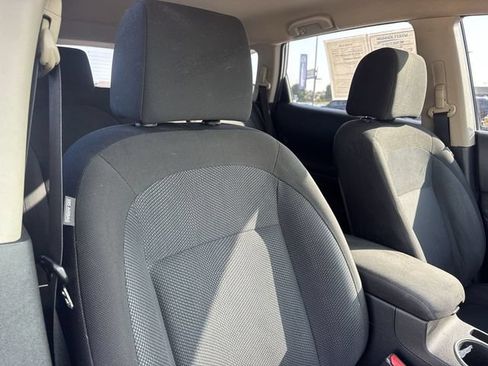 Used 2013 Nissan Rogue S AWD/4WD image 21