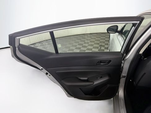 Used 2023 Nissan Altima 2.5 S FWD image 25