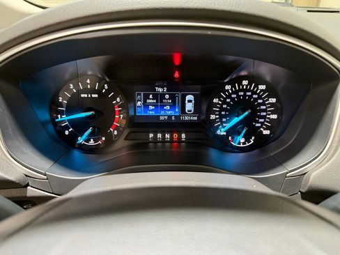 Used 2014 Ford Fusion SE image 29